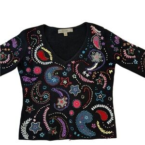 One Girl Who Black Knit Embroidered Sweater. Small